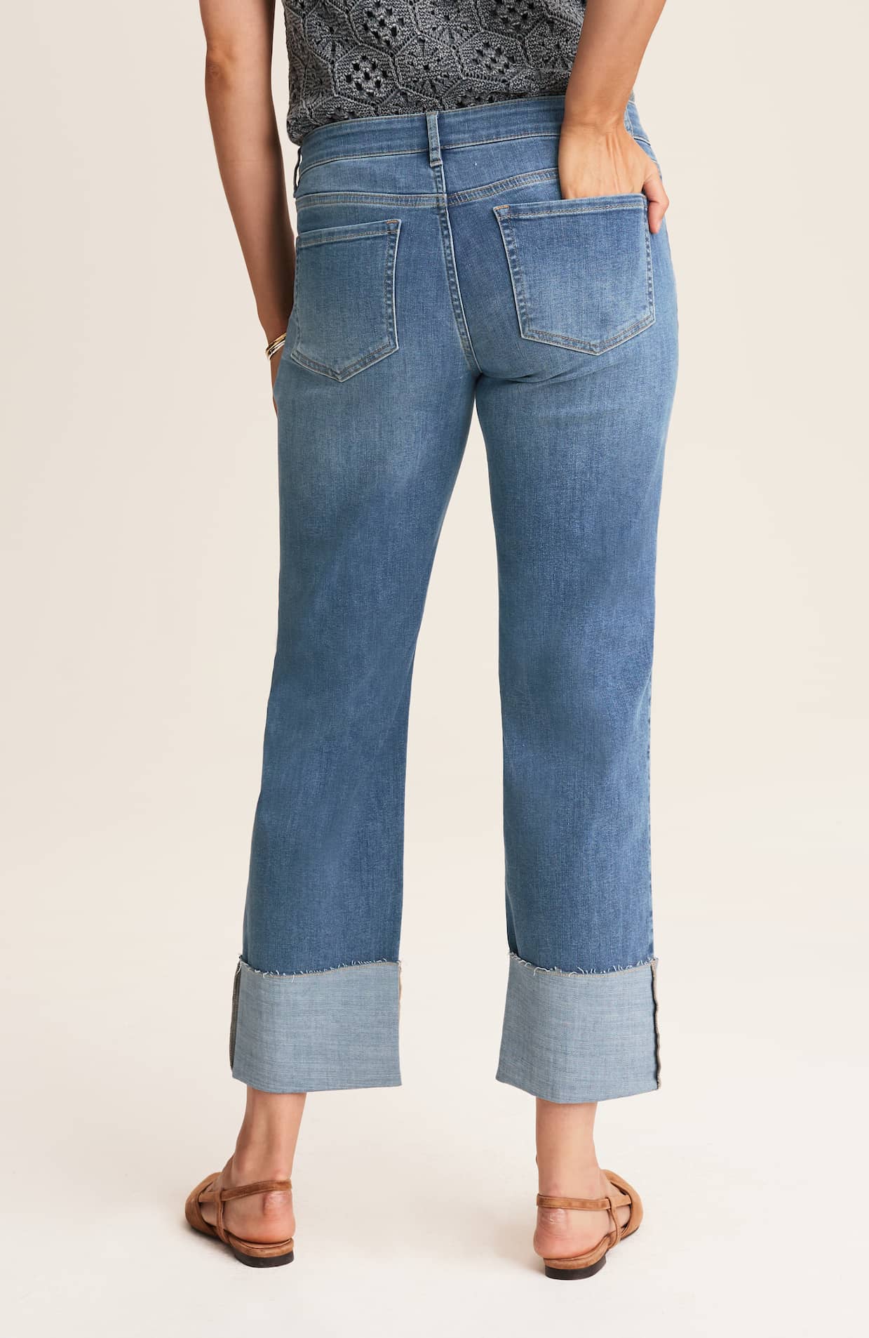 328371_9DH_BACK.jpg