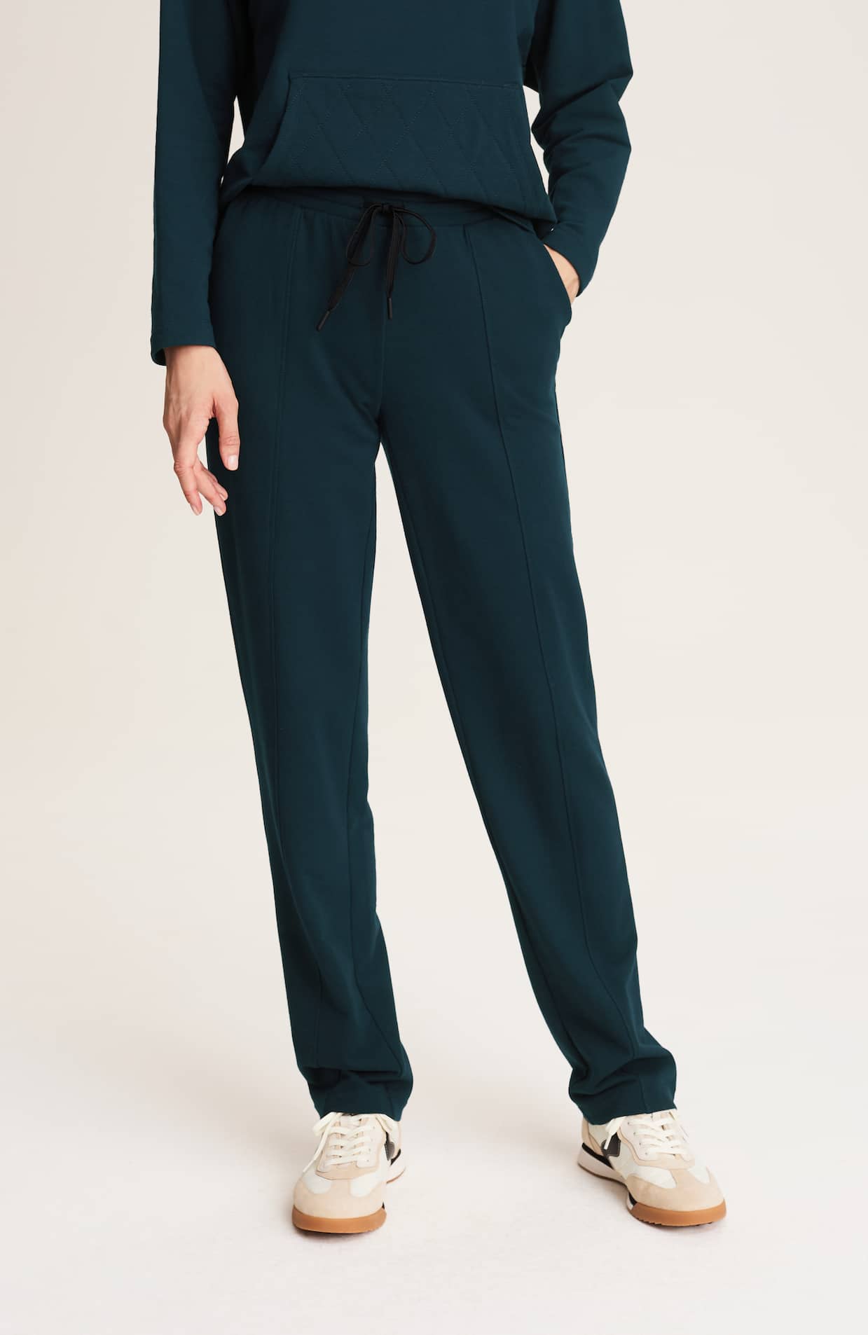 330791_9IF_FRONT.jpg
