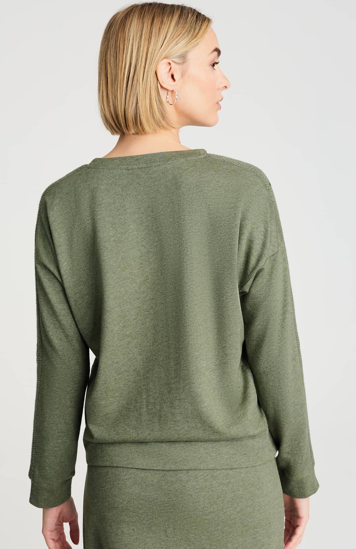 335621_6UE_BACK.jpg