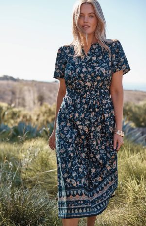 Flutter-Sleeve Midi Dress