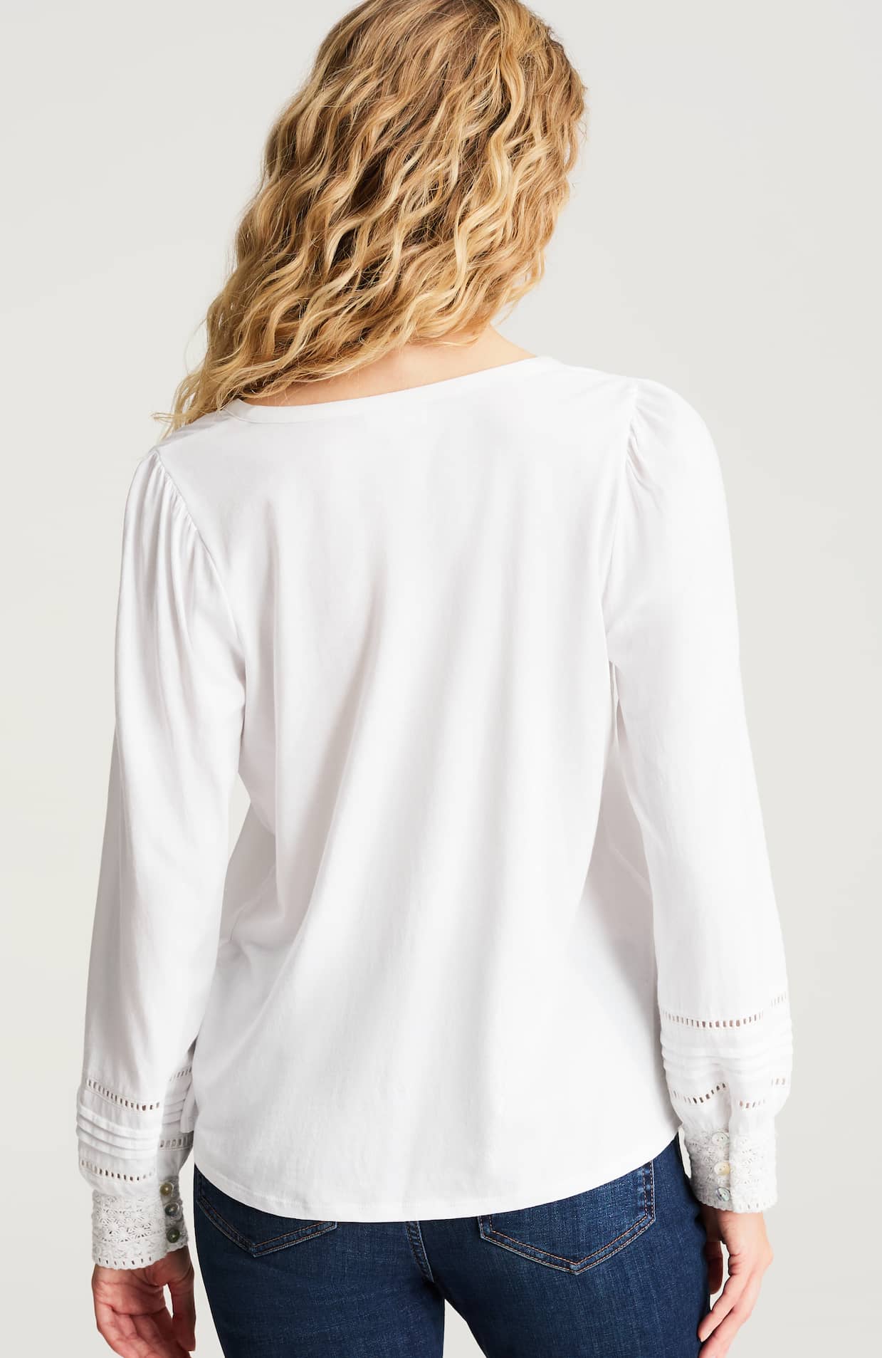 340211_801_BACK.jpg