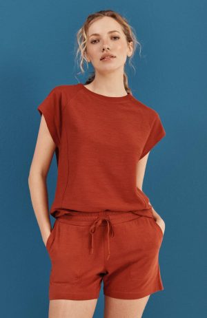 Fit Textured Cap-Sleeve Top