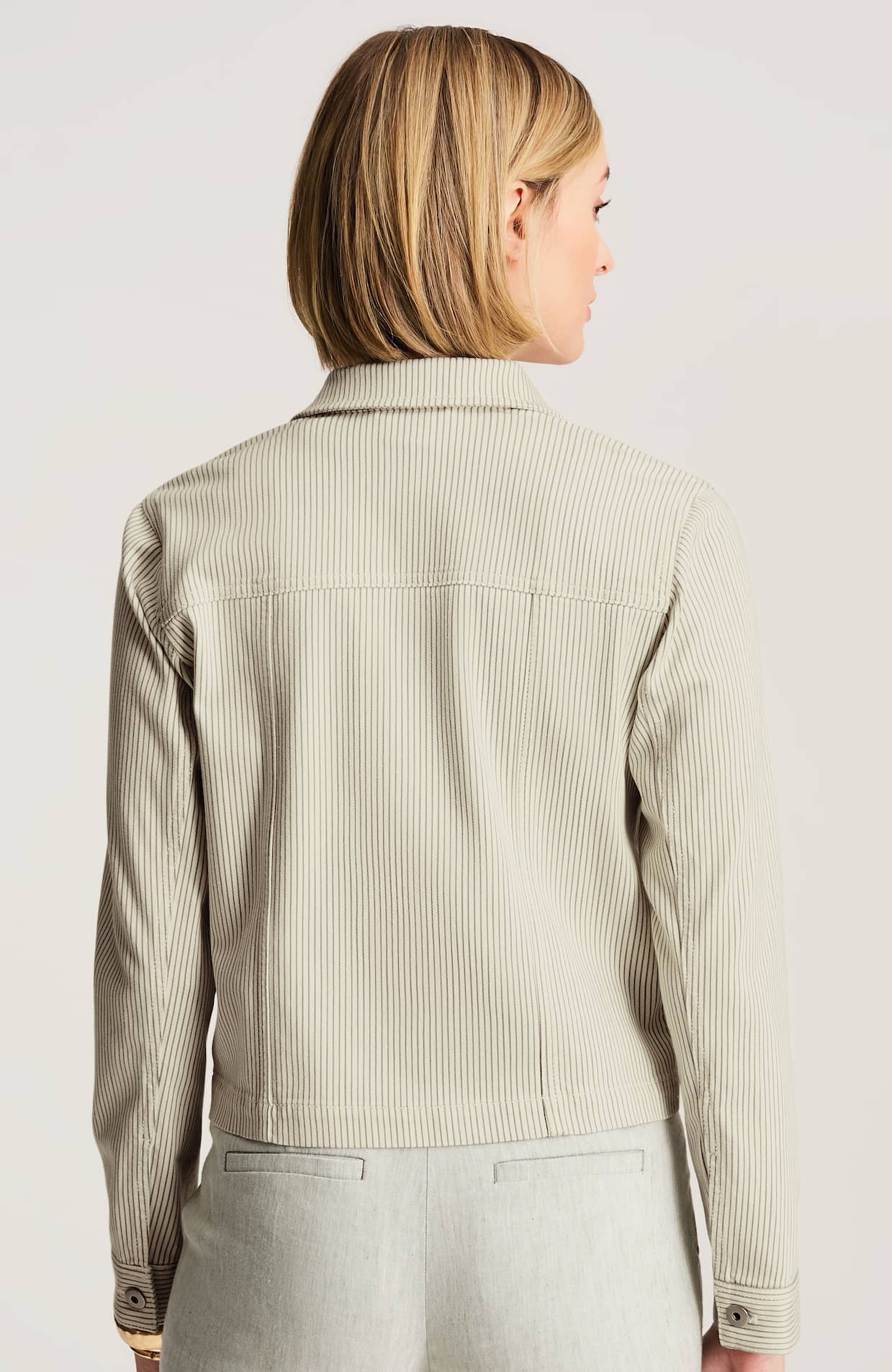 350321_BP2_BACK.jpg